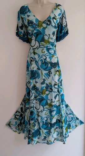 Ann harvey size 18 - 💜,