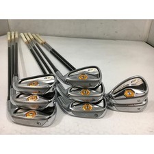 Taylormade R11 Iron Set