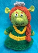 KNITTING PATTERN - Princess