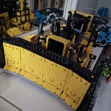 lego technic: cat d11
