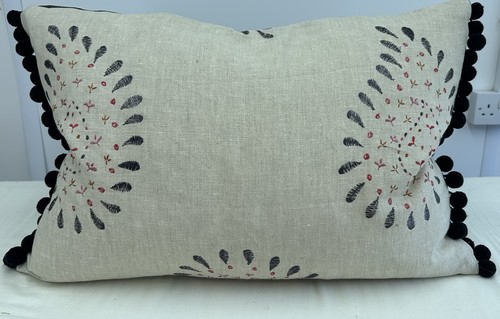 Single cushion susie watson - in,