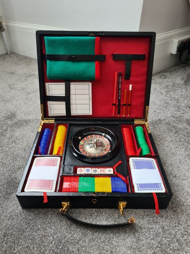 Vintage cased travelling - cased,