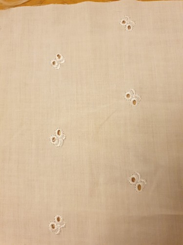 Broderie anglaise white - broderie,