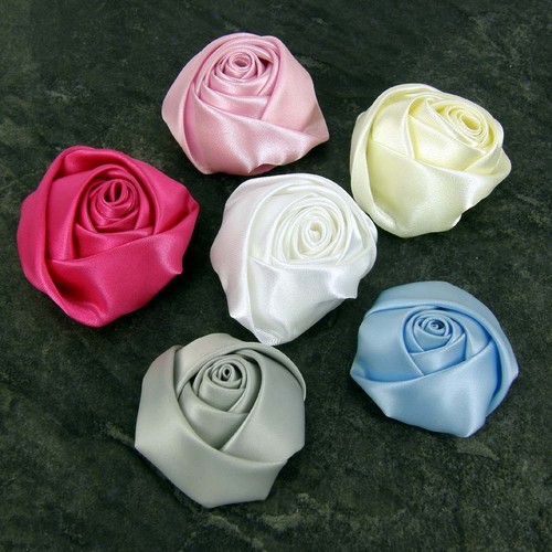 Large roses buttonholes baby - roses,