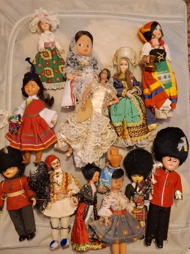 Lovely little vintage - little,