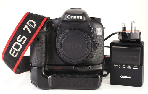 Canon eos camera body - 7d, only
