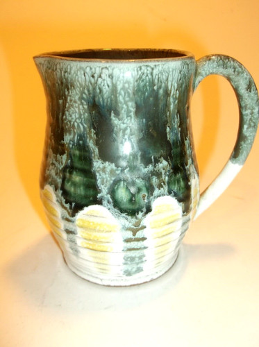 Gorgeous little studio - , pottery