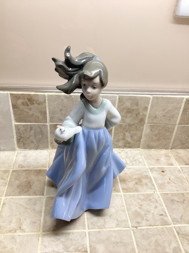 Vintage nao lladro girl - vintage,