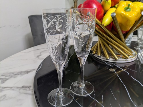 Vintage pair cut - pair, crystal