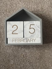 Wooden Block Calendar