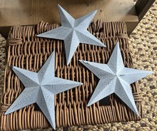 Rustic Washed White Distressed Stars Set Of 3 , Sold As Seconds ! 20cm