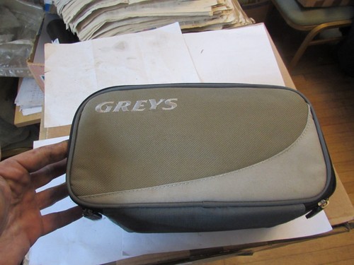 Large padded reel spool case - large,