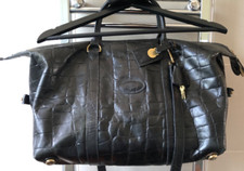 GENUIME Mulberry Black Medium