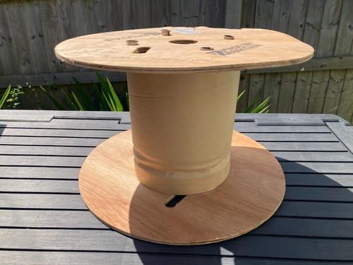Wooden cable drum - drum, reel