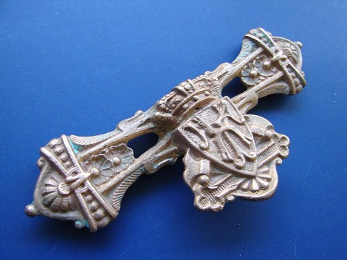 Antique cross crown crest - cross,