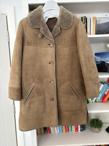Vintage sheepskin coat - vintage,