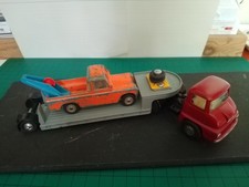 Tri-ang spot on Thames Trader