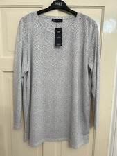 Marks And Spencer White Black Spotted Top Long Size 16 New Tags