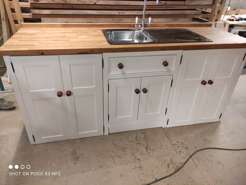 Handmade freestanding belfast - freestanding,