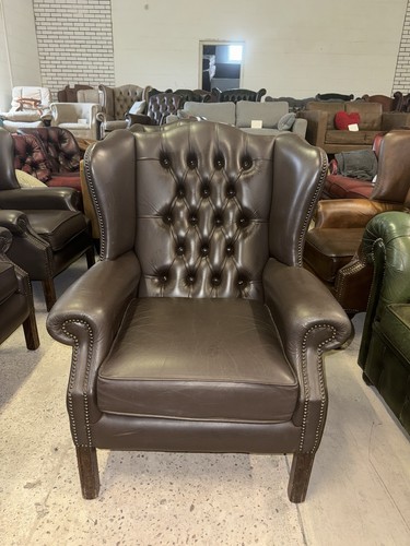 Chesterfield dark brown real - chesterfield,