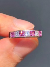 Striking Vintage natural