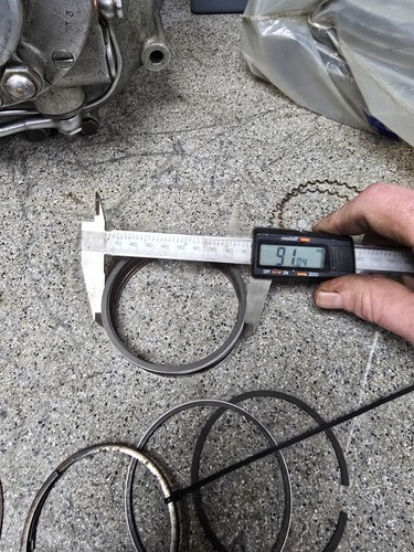 Piston rings used - rings, for