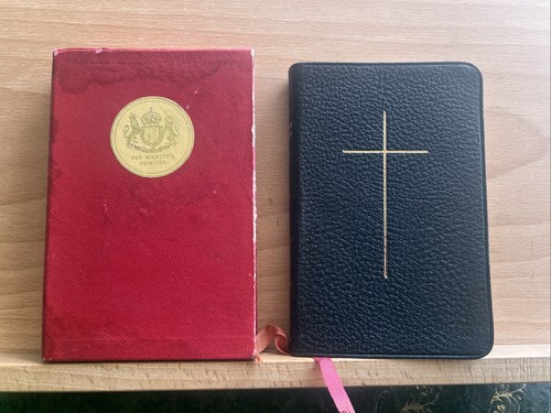 Miniature book common - miniature,