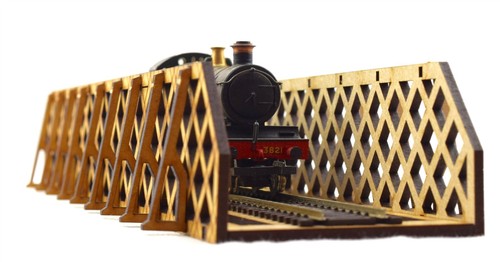 Lattice bridge gauge - oo,