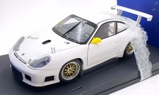 Autoart 1/18 Scale Diecast