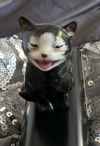 Royal doulton lucky cat - royal,
