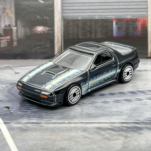 Hot wheels mazda - '89, savanna