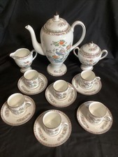 Wedgwood Kutani Crane Brown