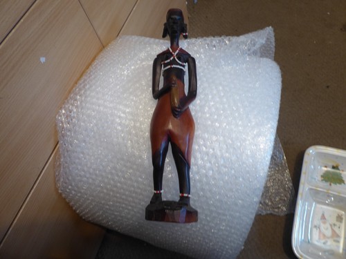 Large african wooden lady - large,