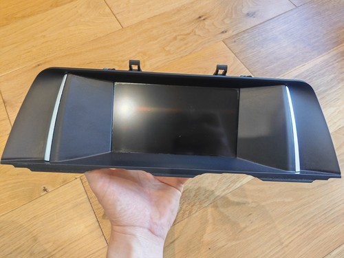 Bmw series f10 - f11, central