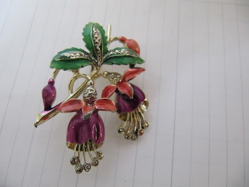 Vintage exquisite fuchsia - exquisite,