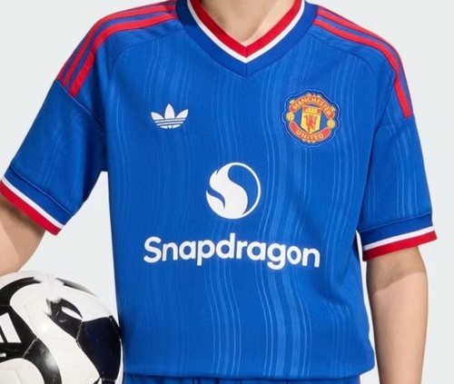 Man utd season - 26/27, away