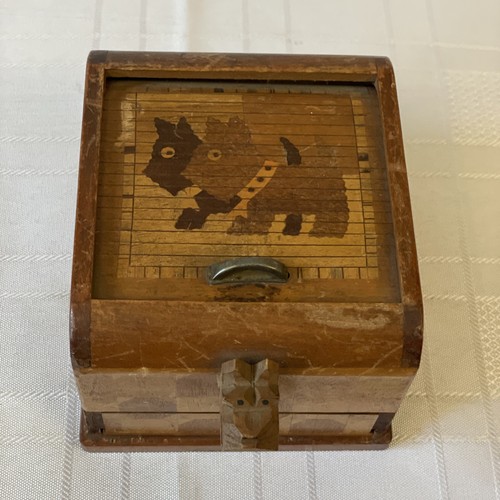 Vtg wooden mechanical - vtg,