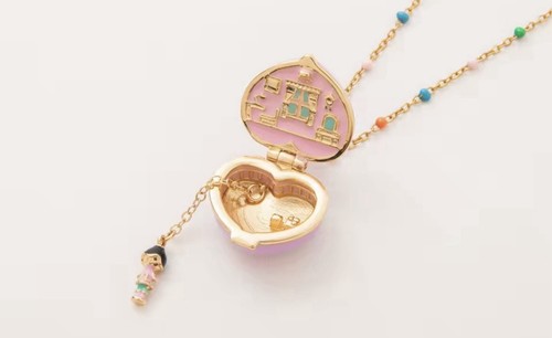 Vintage polly pocket style - pocket,