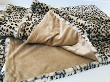 NEW CUPCAKES & CASHMERE LEOPARD CHEETAH ANIMAL PRINT FAUX FUR LUXURY THROW