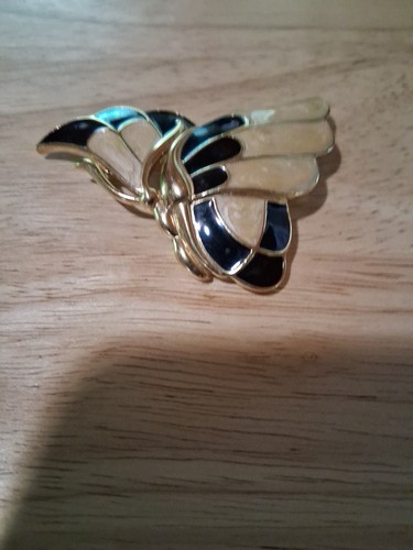 Vintage crown trifari - crown,