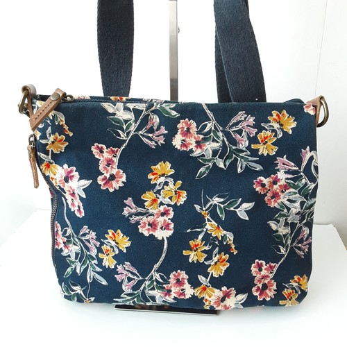 Fatface crossbody bag navy - crossbody,