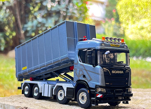 Scania normal riged truck - r,