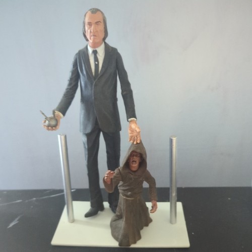 Neca cult classics series - cult, 2