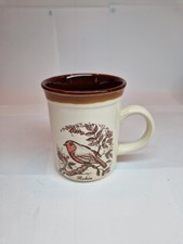 Ceramic Robin Mug 9.5 x 7 Cm Lovely Vintage Design Brown/Cream Biltons England