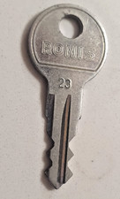 Mont Blanc Thule Halfords Volvo Ford Tonis Roof Box Roof Rack Key - No 23