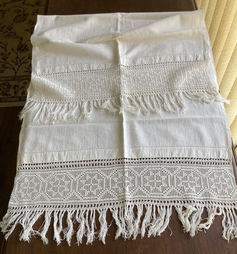 Antique hand fringed - hand, huck