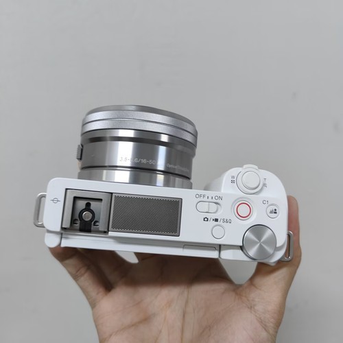 Sony alpha e10 2mp - sony,