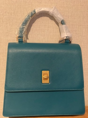 Bnwt lulu guiness - bnwt,