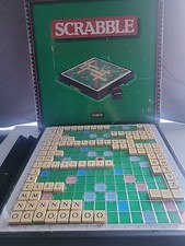 Scrabble Prestige Edition w