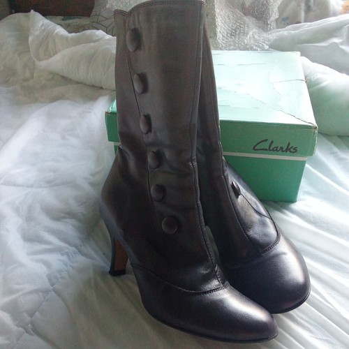 Clarks vintage victorian style - clarks,
